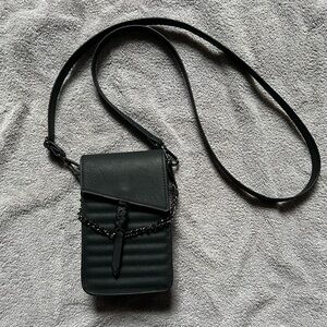 Rad Rev Phone Bag in Matte Black